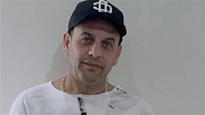 رفعتوا راسنا مستنيين بقى تشرفونا