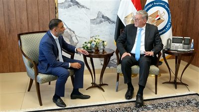 استمرار تنمية وزيادة الاستثمارات الإماراتية بمجالات استكشاف وإنتاج الغاز والبترول بمصر