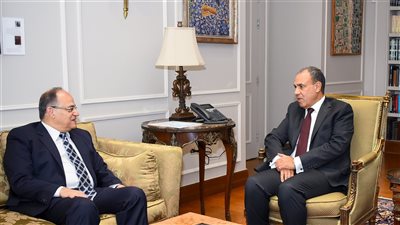 مصر تمتلك إمكانات صناعية متقدمة تؤهلها لتكون مركزاً إقليمياً لصناعة وتصدير الدواء للخارج