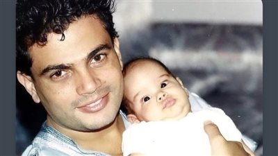 نور عمرو دياب تحتفل بـ عيد ميلاد والدها: بحبك