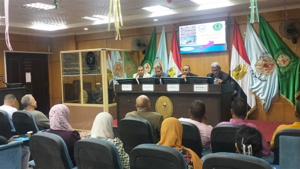 “زراعة سوهاج” تفتتح فعاليات الدورة التدريبية الـ15 للمشتغلين في الإتجار بالمبيدات