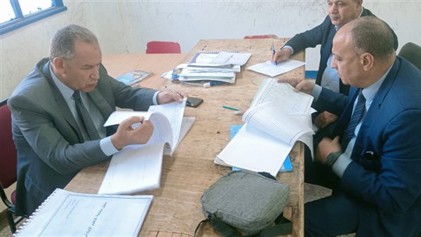 لهذه الأسباب.. إحالة مديرا مدرستين للشؤون القانونية في أسيوط للتحقيق