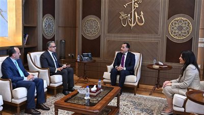 رئيس الوزراء يستقبل الدكتور خالد العناني المدير العام المنتخب لمنظمة “اليونسكو”