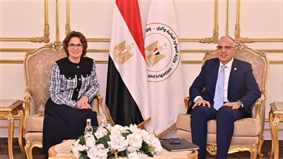 تطوير منظومة إدارة وتوزيع المياه بالتحول من استخدام المناسيب للتصرفات