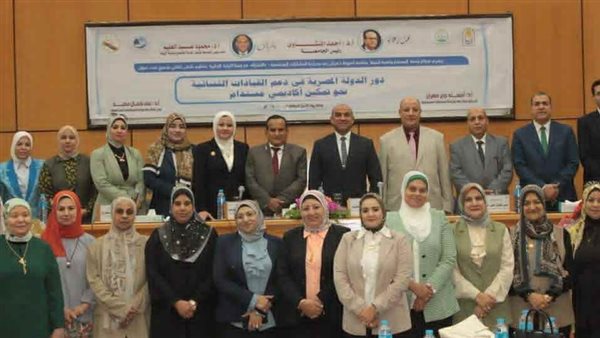 جامعة أسيوط تنظم ملتقى توعويًا ثقافيًا بالتعاون مع هيئة النيابة الإدارية