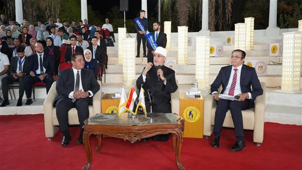 “المفتي” في رحاب معهد إعداد القادة.. حوار يجمع بين الفكر والتجديد لبناء وعي الشباب