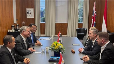 وزير البترول يختتم لقاءاته في قمة لندن بلقاء نائب رئيس إكسون موبيل العالمية واكوينور النرويجية