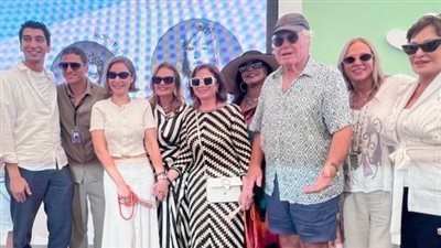 إلهام شاهين تهنئ منة شلبي بعد تكريمها في مهرجان الجونة: بحبك وفخور بيكي