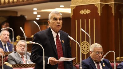 رئيس المجلس القادم.. المستشار عصام الدين فريد يؤدي اليمين الدستورية عضوا بالشيوخ