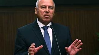 بين النفي والتمنّي… ماذا وراء تصريحات كامل الوزير حول أرض «الحديد والصلب»؟