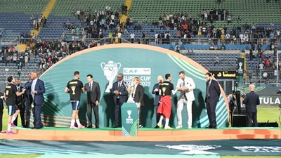 وزير الشباب والرياضة يهنئ نادي بيراميدز بتتويجه ببطولة كأس السوبر الإفريقي