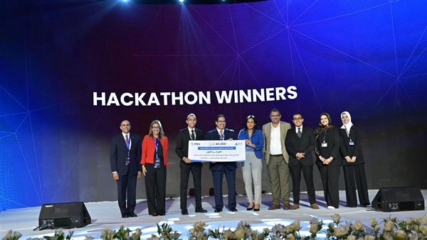 440 ألف جنيه.. إعلان النتائج النهائية للفائزين في مسابقة هاكاثون بجامعة القاهرة