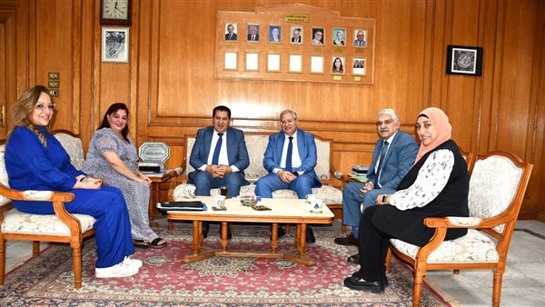 جامعة حلوان تستقبل وفد هيئة “سنتريور” للمراجعة على نظام الجودة الإدارية