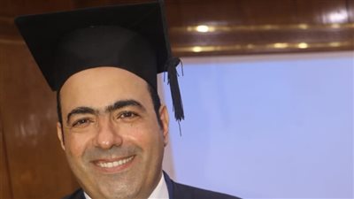 رئيس لجنة الشباب بالبرلمان يحصل علي الدكتوراة في استخدام التكنولوجيا لمواجهة الأزمات والأوبئة والشائعات لتحقيق متطلبات الأمن القومي المصري