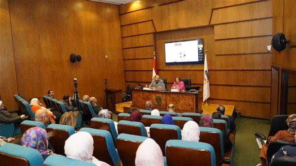 معهد التخطيط القومي يعقد أولى حلقات المتابعات العلمية حول “صناعة السياحة”