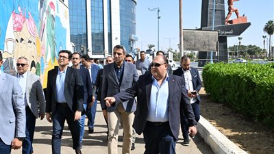 «هنو» يوجه بسرعة الانتهاء من تطوير قصر ثقافة السويس