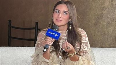 أمينة خليل تعلق على تريند حلق زارا: كنت بتكلم بتلقائية