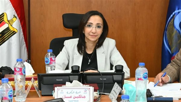 للطلاب.. محافظ البحيرة توجه ببدء تشغيل نظام الإشتراكات بأتوبيسات النقل الداخلي
