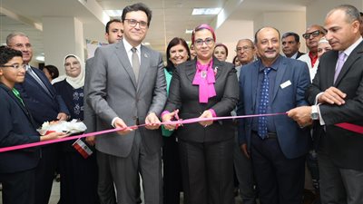 المرأة المصرية صفحة البطولة الأولى في كتاب الوطن