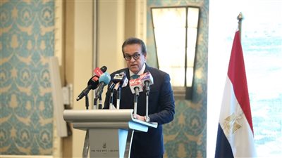 وزير الصحة يشهد إطلاق الاستراتيجية الوطنية للعمران والبناء الأخضر