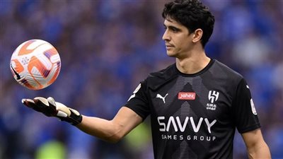 ياسين بونو من الصعب أن نرى لاعبًا مثل ليونيل ميسي مرة أخرى