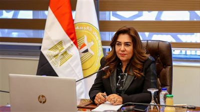 إنهاء المعاملات المتأخرة ومراجعة منظومة النظافة بحي جنوب الجيزة