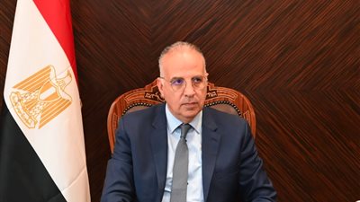 تنفيذ تجربة تجريبية لقياس تصرفات المياه بالكاميرات بترعة الإسماعيلية