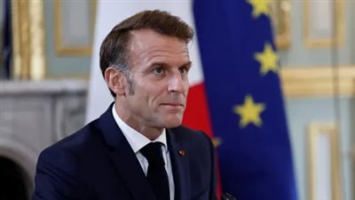 المخاطر السياسية تهدد استقرار باريس