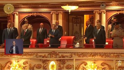 الرئيس السيسي يشهد احتفالية “مصر وطن السلام”: بحبكم جدًا.. ومتشرف بوجودكم
