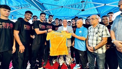 الإسماعيلي يغادر إلي الإسكندرية لمواجهة فاركو وميلود حمدي يختار 20 لاعبا في قائمة الفريق