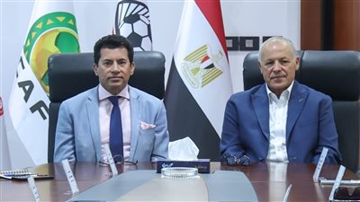 أبو ريدة يستقبل وزير الرياضة ويبحثان دعم خطط وبرامج تطوير كرة القدم