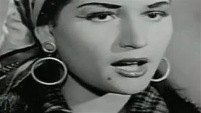 في ذكرى وفاتها الأولى.. خلال شريفة فاضل مع نادية الجندي وفيفي عبده ما القصة؟