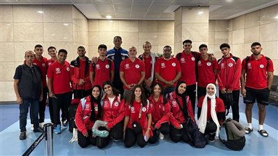 منتخب التجديف يصل جنوب أفريقيا للمشاركة في البطولة الأفريقية