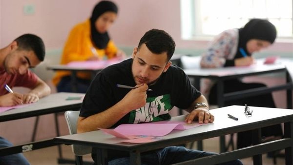 مواعيد وشروط التقديم في امتحانات الدبلومات الفنية 2026