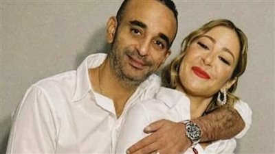 تامر حبيب يهنئ منة شلبي واحمد الجنايني بزواجهم