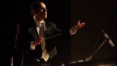 ناير ناجي يقود 120 موسيقيًا مصريًا في افتتاح المتحف الكبير.. السبت