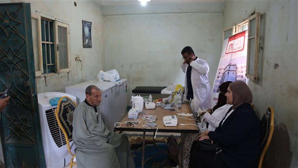 جامعة الفيوم تطلق قافلة تنموية شاملة بقرية العجميين