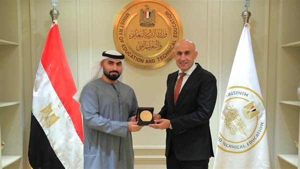 توقيع خطاب نوايا لشراكة مع المدرسة الرقمية بالإمارات لتطوير مدارس التعليم الفني