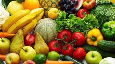 الطماطم بـ 11.. استقرار نسبي في أسعار الخضروات والفاكهة اليوم