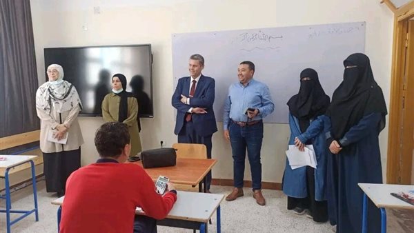 حلًا لمشكلتها.. وكيل تعليم شمال سيناء يطمئن على مدرسة الشهيد عمرو أبو هنديه