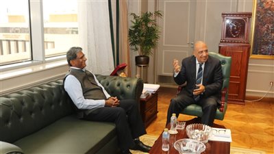 تعظيم الاستفادة وبناء القدرات فى مجالات التكنولوجيا والابتكار والتحول إلى شبكة كهربائية ذكية