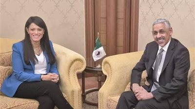 الاستمرار في دعم تنفيذ البرنامج الوطني للإصلاحات الهيكلية