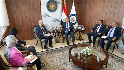 الوزارة تعمل على مراجعة وتحديث منظومة الحوافز الاستثمارية بما يواكب التطورات العالمية بصناعة التعدين