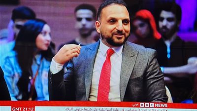 عمرو الديب لـ BBC: «تحيا مصر» يتواصل مع الموالاة والمعارضة.. ولسنا متحدثين باسم أي طرف

  الخميس 30/10/2025 11:43 م
 أكد الكاتب الصحفي عمرو الديب، رئيس تحرير موقع تحيا مصر، أن الموقع يتواصل مع جميع الأحزاب السياسية في مصر سواء من الموالاة أو المعارضة، مشددًا على أن الموقع لا يمثل ولا يتحدث باسم أي طرف.   عمرو الديب لـ BBC: «تحيا مصر» يتواصل مع الموالاة والمعارضة وقال  الديب  خلال استضافته في برنامج بتوقيت مصر على