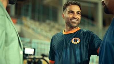 بعد عرض آخر حلقاته.. أحمد فهمي يوجه رسالة لفريق العمل والجمهور