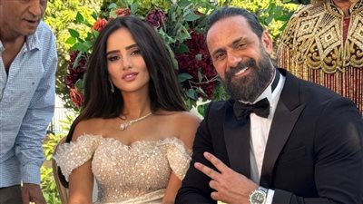 مسلسل ورد وشوكولاتة الحلقة الأولى.. زينة تهرب من زفافها وتبدأ رحلة غير متوقعة