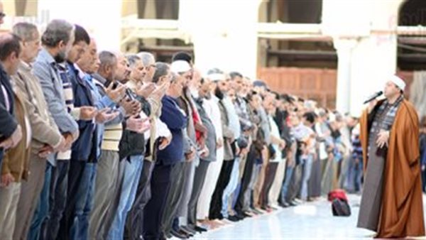 موعد صلاة الجمعة بالتوقيت الشتوى الجديد 2025