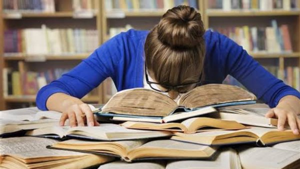 4 شروط للاستفادة من الحفظ في المذاكرة وتحقيق التفوق