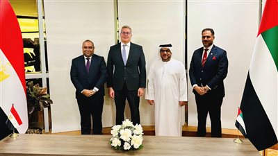 اتفاقيات مصرية ـ إماراتية جديدة لتعزيز مركز العلمين كمحور لتخزين وتداول البترول.. ما القصة؟