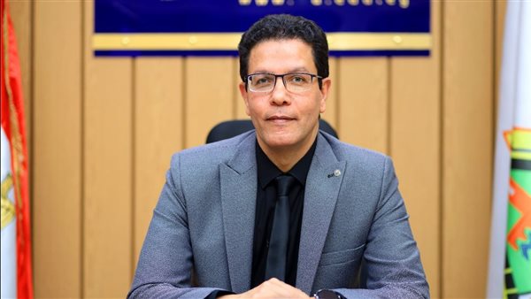 رئيس جامعة بنها يشهد ختام الأنشطة الطلابية وتكريم الأوائل بكلية العلاج الطبيعي